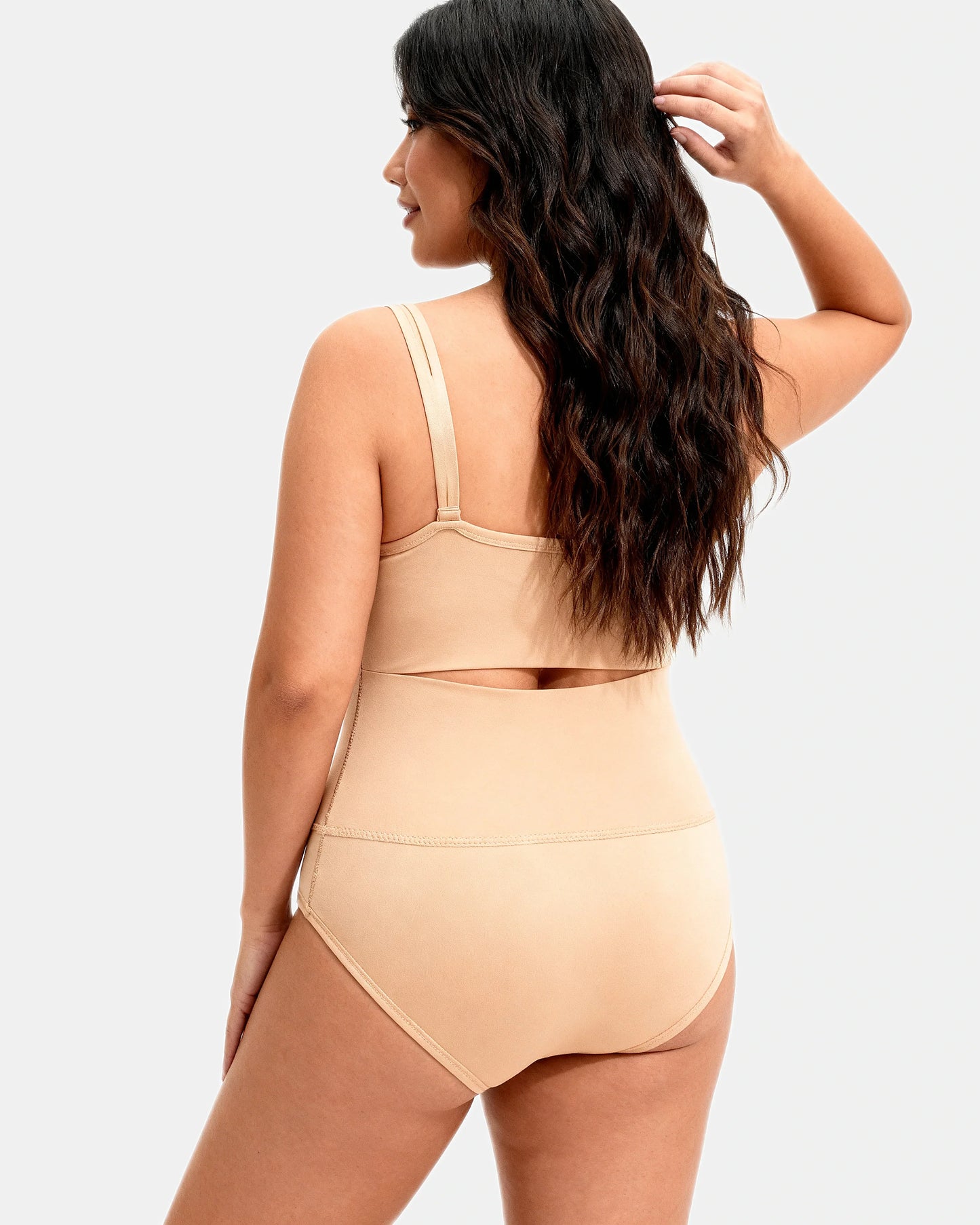 smoothing seamless thong Sand — Wear Rose
