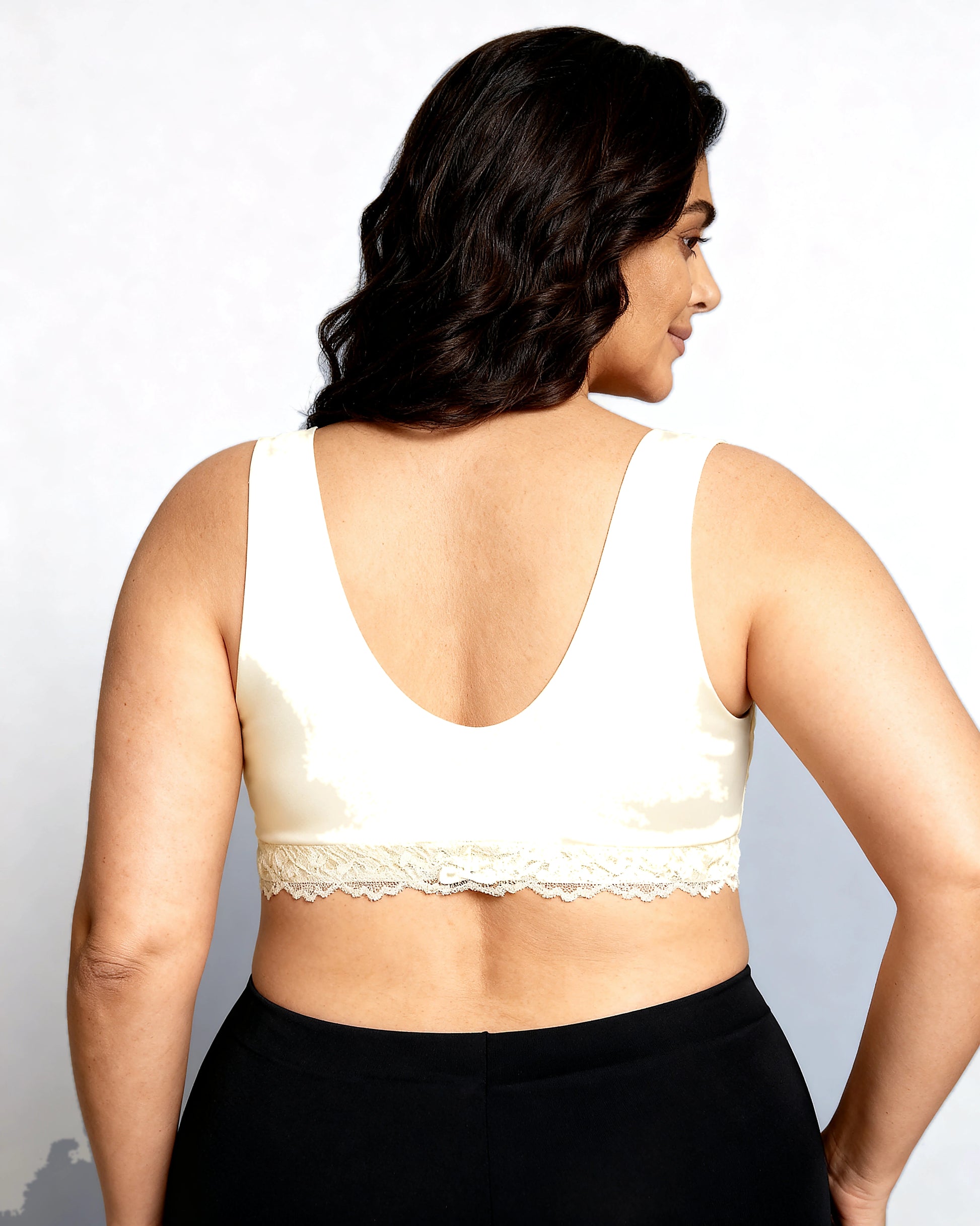 women's wireless lace front-closure bra Cream — Wear Rose